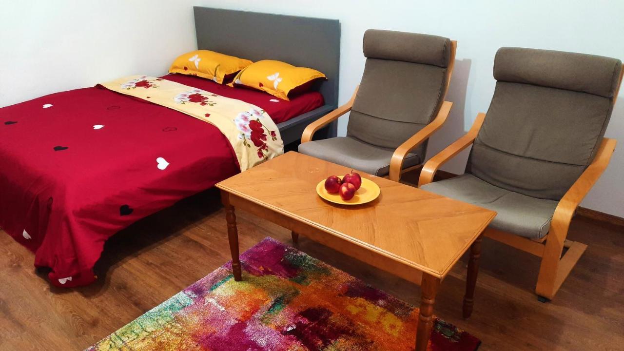 Lovely 1 Bedroom Near Arena Nationala With Ac And Free Street Parking Bucharest Exterior photo